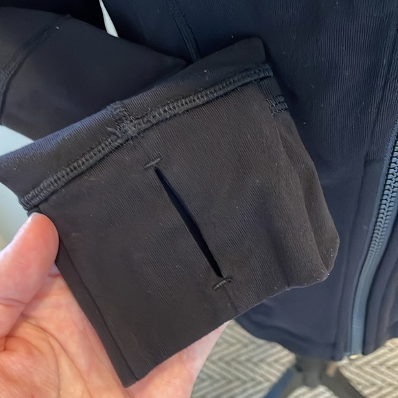 Lululemon Define jacket - Picture 6 of 9